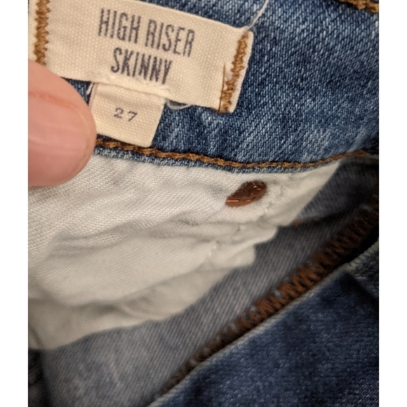 Madewell High Riser Skinny Jeans in Light Wash - Picture 3 of 5